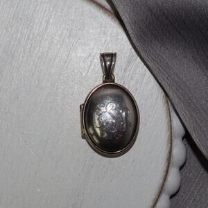 Retired James Avery 925 & 14k Photo Locket Pendant 5.7G / 1.2in